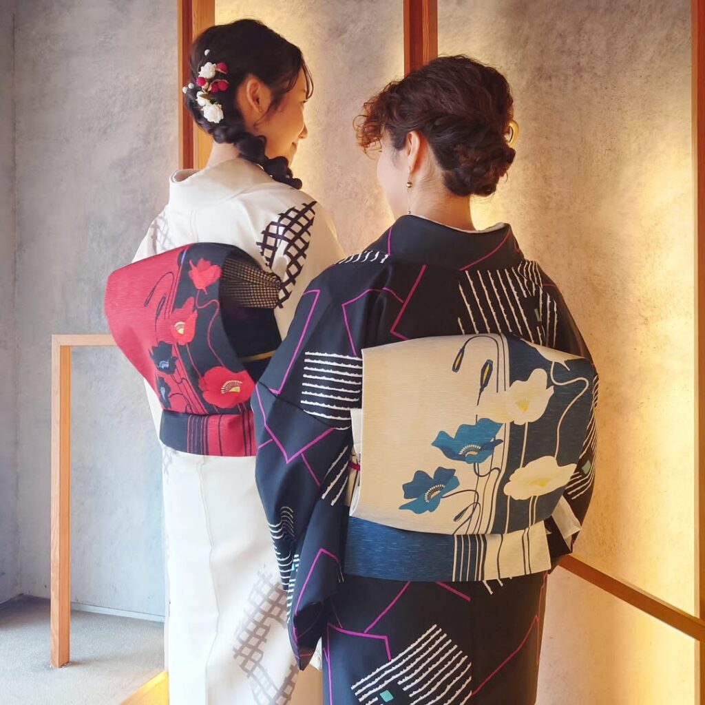 京袋帯 芥子の花